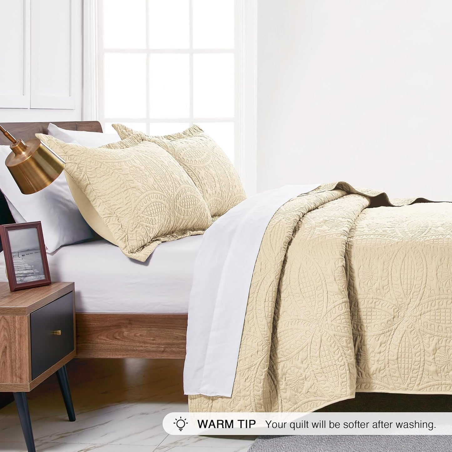 Yiatn Quilts for Queen Bed Blue Bedspreads - Soft Bed Summer Lightweight Bedspread Comforter - Modern Style Coin Pattern Coverlet for All Season - 3 Pieces (1 Quilt, 2 Pillow Shams)